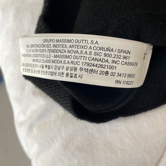 Massimo Dutti vneck sweater - Picture 7 of 7